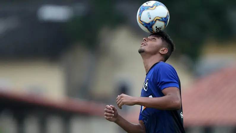 Igor Cássio sofre lesão na coxa e desfalca o Botafogo por 20 dias