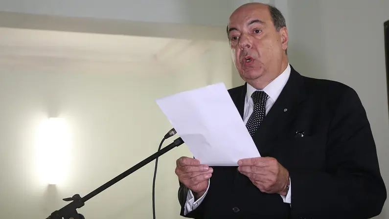 Botafogo coloca cotas de transmissão do Carioca como garantia por dívida com o BMG