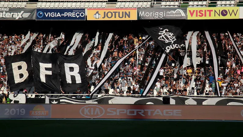 VP explica passos da Botafogo S.A. e faz apelo à torcida: ‘O clube precisa muito dela’