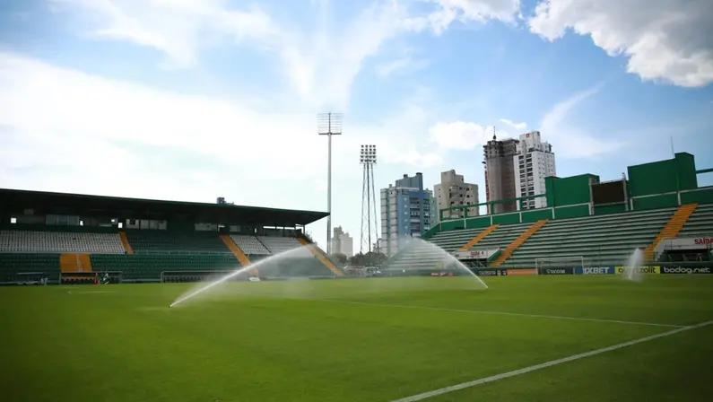 Chapecoense x Botafogo terá transmissão do SporTV, menos para SC