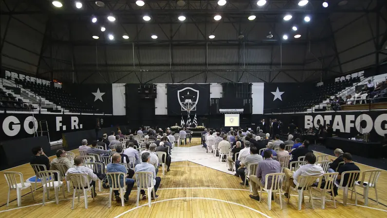 Reunião do Conselho Deliberativo que aprovou plano de transformação do Botafogo para S/A