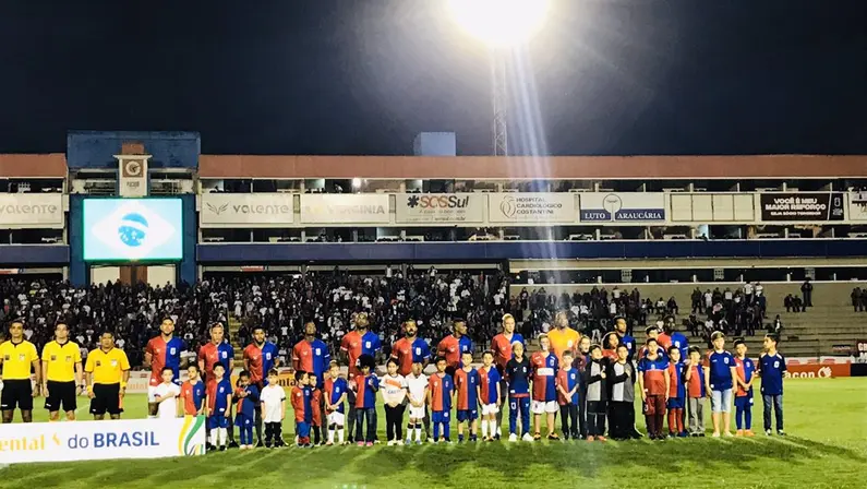 Botafogo leva desvantagem no histórico contra o Paraná na Copa do Brasil