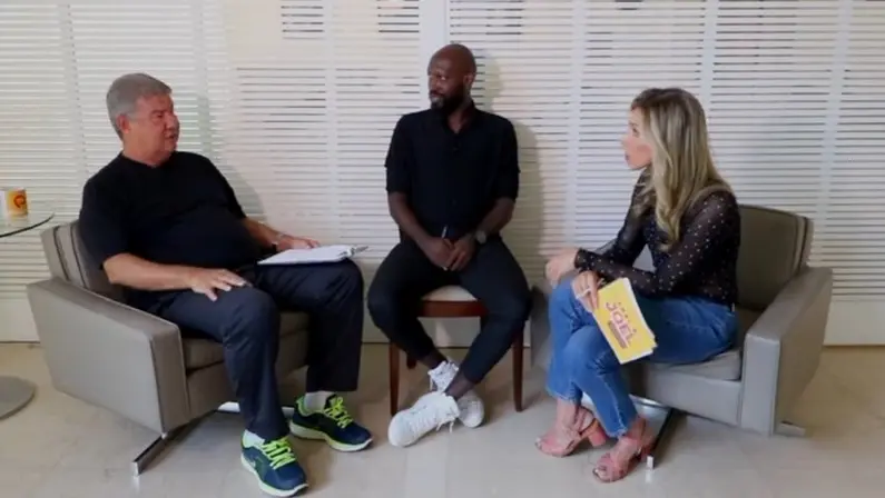 Somália explica falso sequestro no Botafogo, e Joel brinca: ‘É ruim dele ser sequestrado, escorregadio para caramba’