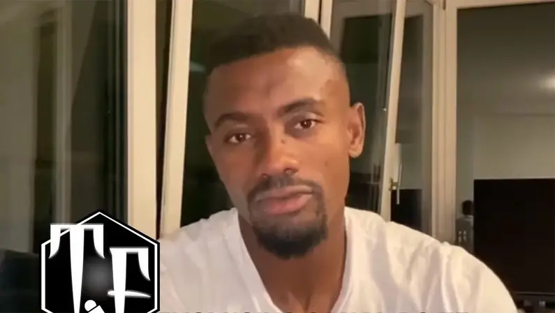 Salomon Kalou concedeu entrevista em vídeo ao Canal do TF
