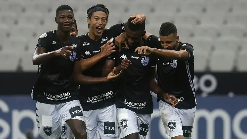 Honda e Kalou - Corinthians x Botafogo - Campeonato Brasileiro 2020