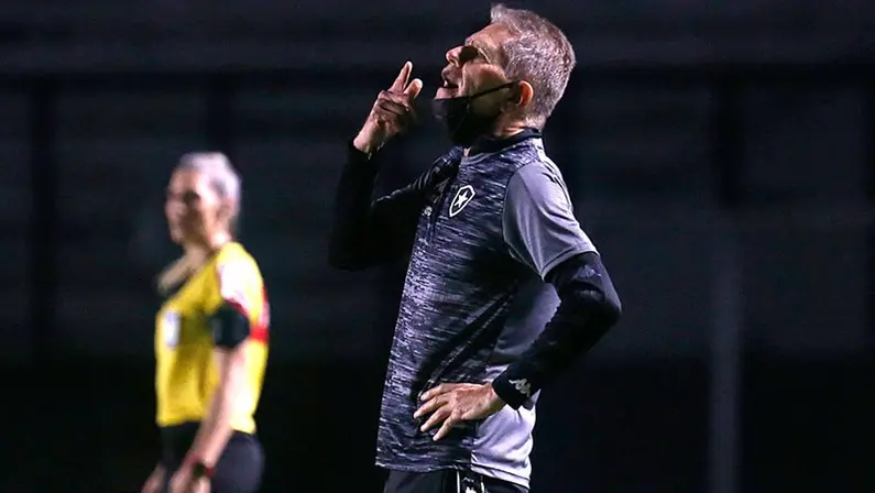 Paulo Autuori em Vasco x Botafogo | Copa do Brasil 2020