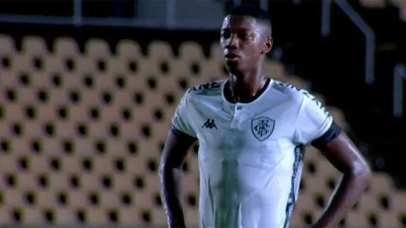 Matheus Babi em Moto Club x Botafogo | Copa do Brasil 2021