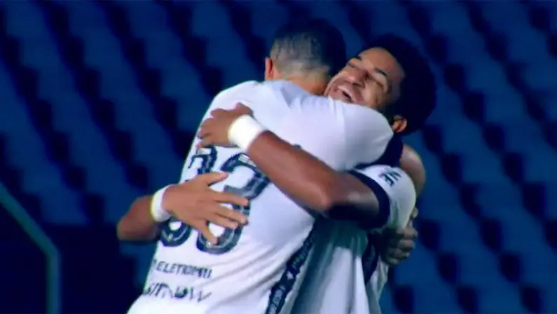 Pedro Castro e Warley em Moto Club x Botafogo | Copa do Brasil 2021