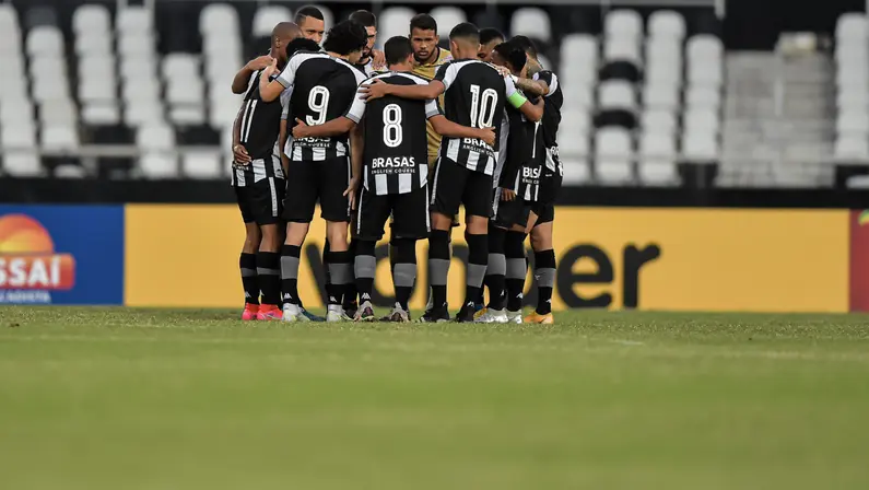 Botafogo inicia quartas de final do Brasileiro Sub-20 contra o Atlético-MG neste domingo, no Nilton Santos