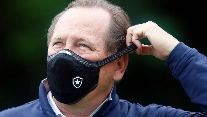 Para Mansur, Textor deixou boa primeira impressão: ‘Botafogo parece ter ideias claras de onde e como quer chegar’