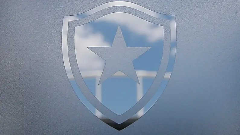 SAF do Botafogo paga mais R$ 3,3 milhões no RCE para quitar dívidas trabalhistas