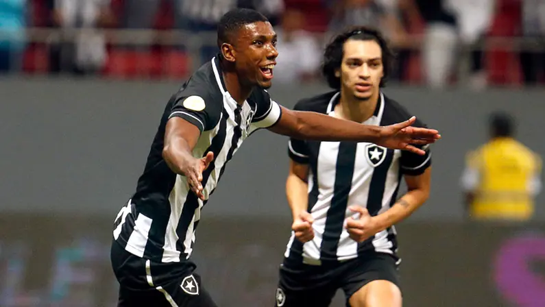 Kanu e Matheus Nascimento em Ceilândia x Botafogo | Copa do Brasil 2022