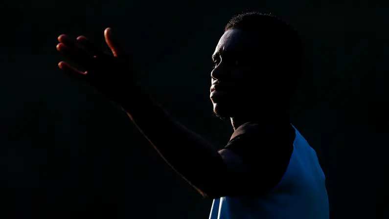 Apresentador cita João Félix e estranha valor divulgado pelo empréstimo de Jeffinho, do Botafogo, ao Lyon: ‘Algo não cola nessa história’