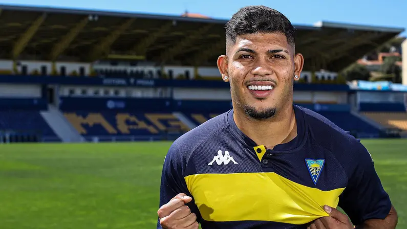 Erison se despede do Botafogo com ‘até logo’ nas redes sociais: ‘Ficarei de longe na torcida por vocês’