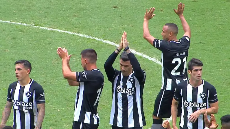 Elenco em Botafogo x América-MG | Campeonato Brasileiro 2022