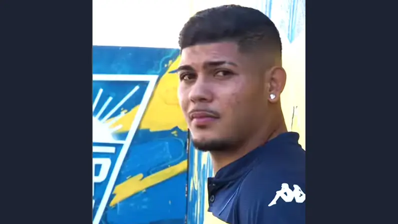 Erison foi emprestado pelo Botafogo ao Estoril Praia