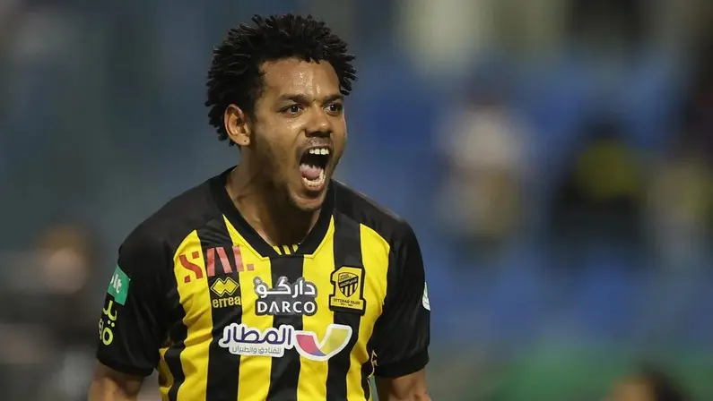 Romarinho é oferecido, e Botafogo avalia contratação do atacante ex-Corinthians, diz site