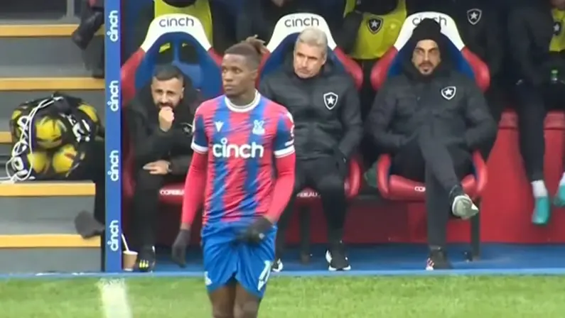 Luís Castro e Zaha em Crystal Palace x Botafogo | Amistoso internacional 2022