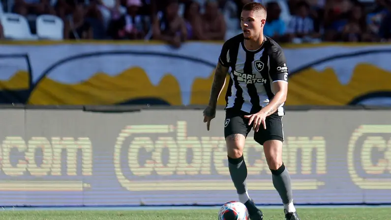 Botafogo empresta zagueiro para a Aparecidense para a disputa da Série C