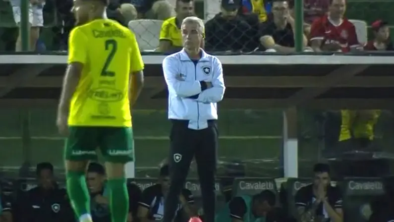 Luís Castro em Ypiranga x Botafogo | Copa do Brasil 2023