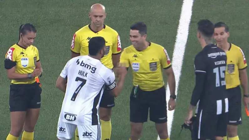 Rotina? A coincidência dos árbitros em jogos do Botafogo