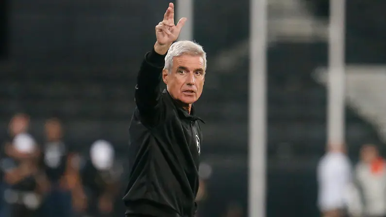 Luís Castro em Botafogo x Fluminense | Campeonato Brasileiro 2023