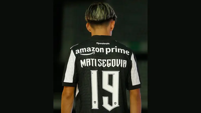 Matías Segovia | Lançamento dos uniformes do Botafogo com a Reebok para 2023/2024