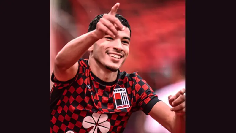 Zakaria El Ouahadi em RWD Molenbeek x Olympique Lyonnais | Amistoso 2023