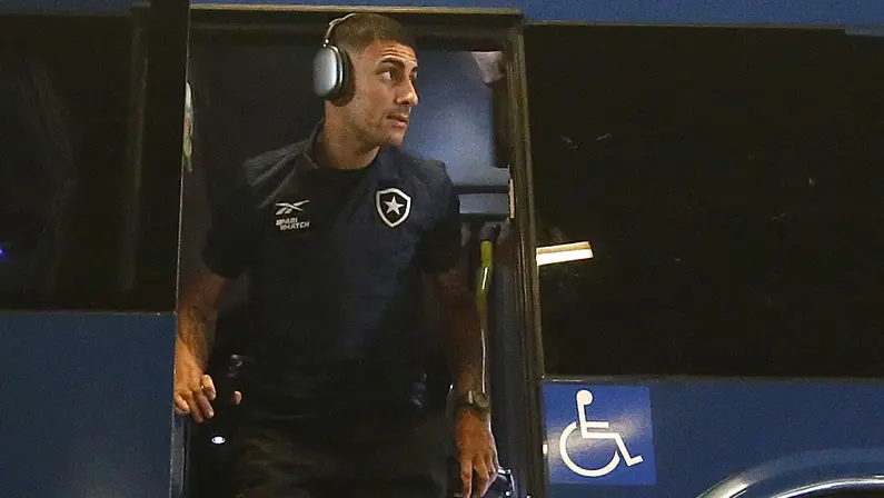 Primeiro reforço da Era SAF, Philipe Sampaio cumpre últimos meses de contrato com Botafogo