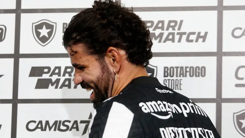 O Botafogo onde todos falam a mesma língua é uma realidade que precisa ser comemorada