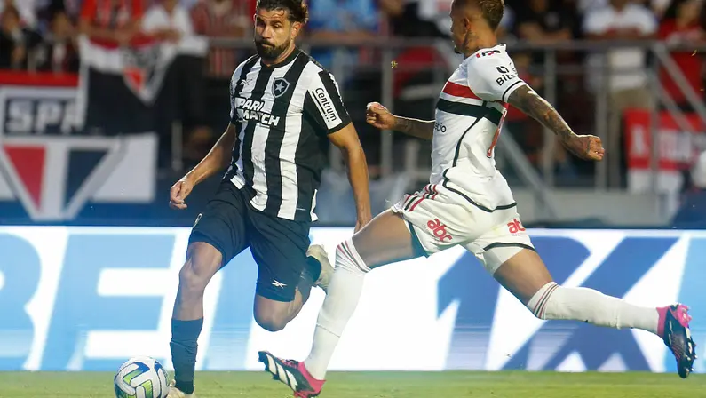 Diego Costa em São Paulo x Botafogo | Campeonato Brasileiro 2023