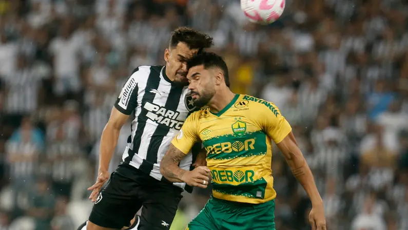 BOTAFOGO PERDE PARA O CUIABÁ NO NILTON SANTOS E DESPERDIÇA CHANCE DE AMPLIAR VANTAGEM NA LIDERANÇA