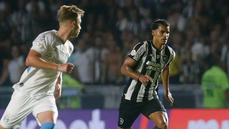Botafogo e Grêmio podem mandar os dois jogos pelo Brasileirão 2024 no mesmo local