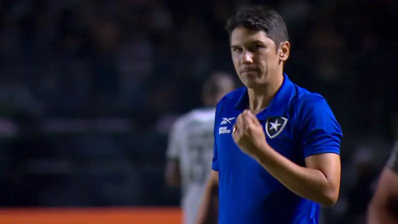Lucio Flavio em Vasco x Botafogo | Campeonato Brasileiro 2023