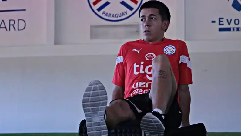 Matías Segovia, do Botafogo, na seleção paraguaia