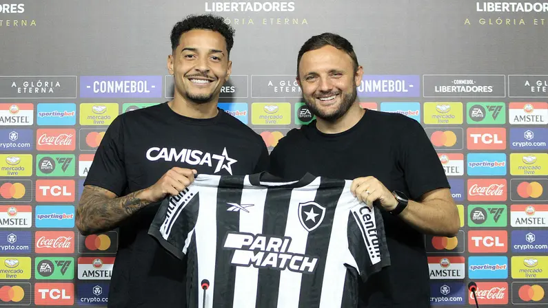 ‘Atleta vencedor que traz energia e experiência’, Gregore é apresentado: ‘Nem tive dúvida quando se tratava de Botafogo’