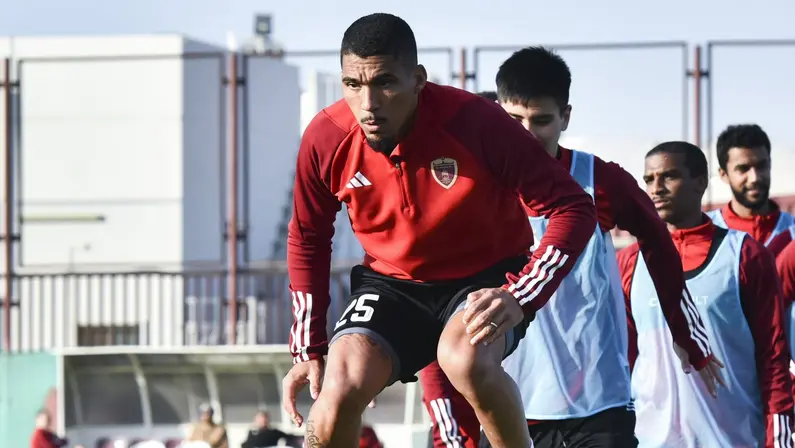 Com pré-contratos assinados, Botafogo buscará liberações imediatas de Allan e Igor Jesus nos Emirados ‘até o limite’