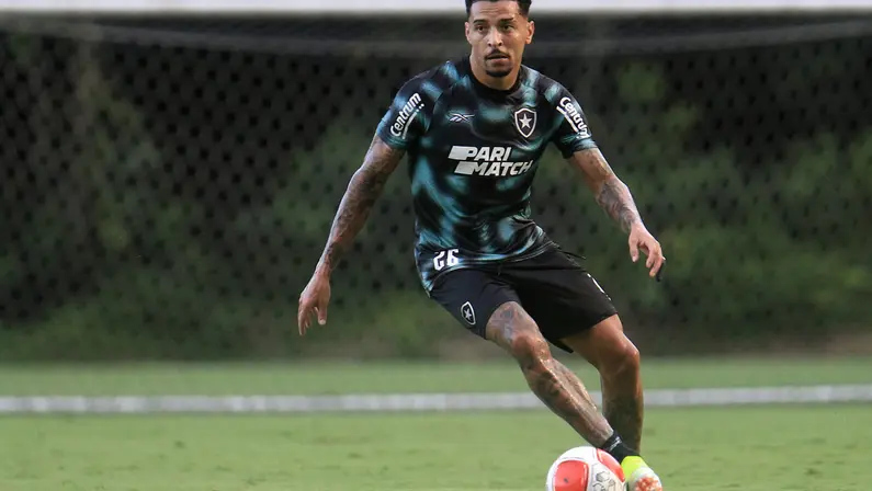 Botafogo x Bragantino: O atalho de Fabio Matias para a vitória