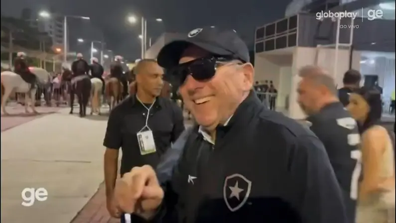 John Textor no Estádio Nilton Santos, do Botafogo