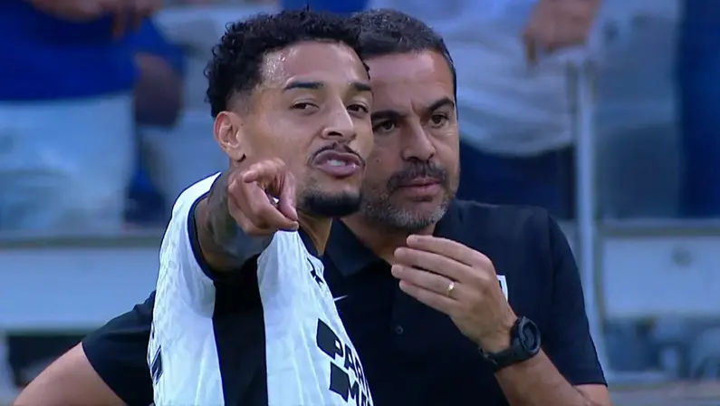 Gregore e Artur Jorge em Cruzeiro x Botafogo | Campeonato Brasileiro 2024