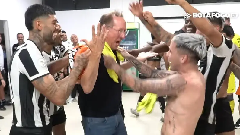 John Textor em Vitória x Botafogo | Campeonato Brasileiro 2024