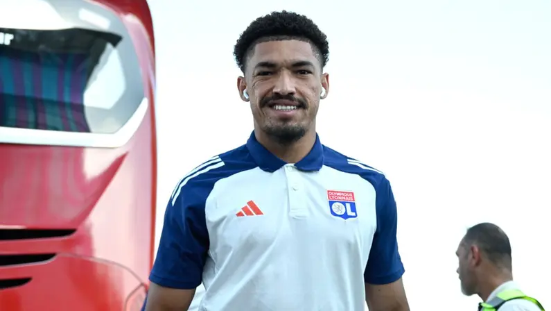 Adryelson, zagueiro do Lyon | Agosto 2024