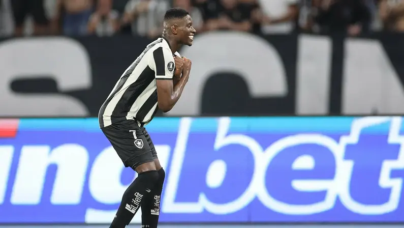 Fabrizio Romano: Fiorentina não desiste de Luiz Henrique e continuará negociações; Botafogo quer mais de € 30 milhões