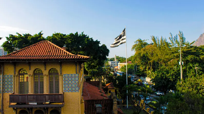 Botafogo paga mais R$ 1,3 milhão e segue em dia no RCE para quitar passivo trabalhista