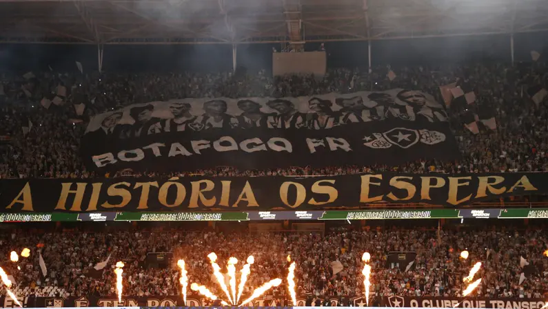 Botafogo x São Paulo: ingressos esgotados pelos sócios para jogo da última rodada do Brasileirão