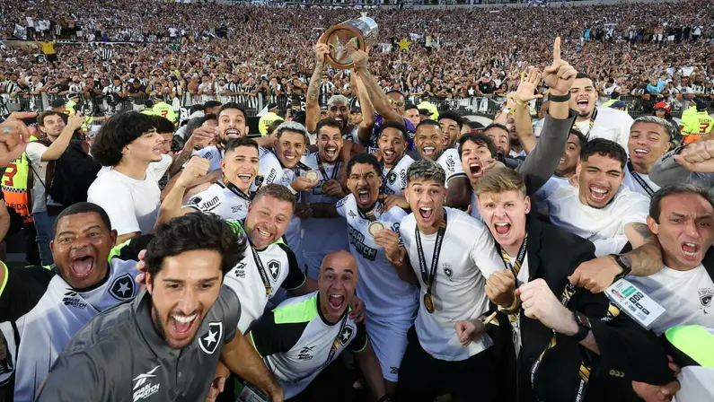 Botafogo ajusta fluxo de caixa e pagará premiações até dia 17 de janeiro