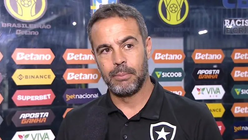 Artur Jorge em Botafogo x Vitória | Campeonato Brasileiro 2024
