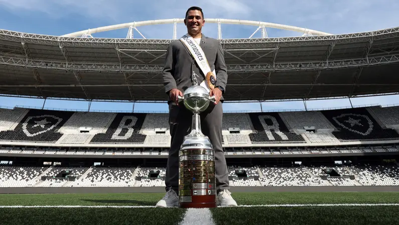 Botafogo oficializa saída de diretor de futebol Pedro Martins; dirigente será CEO do Santos