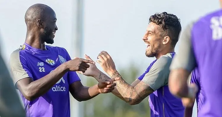 Danilo Pereira e Alex Telles no Porto