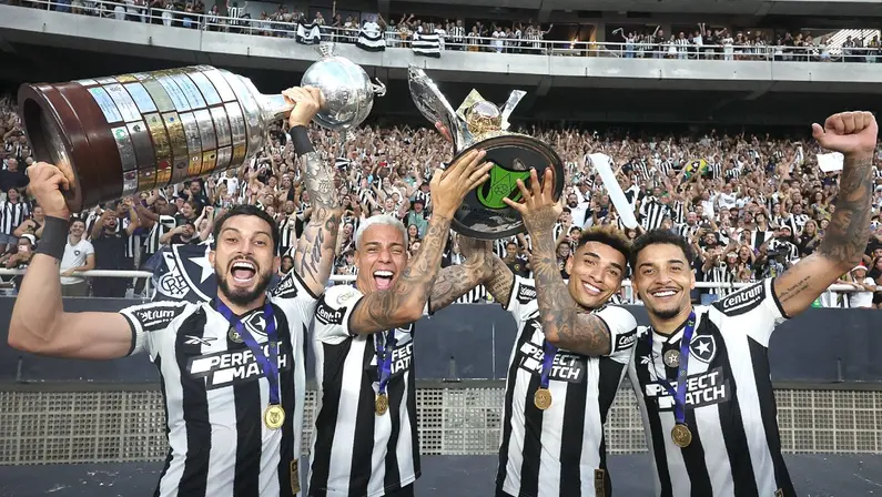 Alex Telles, Matheus Martins, Igor Jesus e Gregore em Botafogo x São Paulo | Campeonato Brasileiro 2024